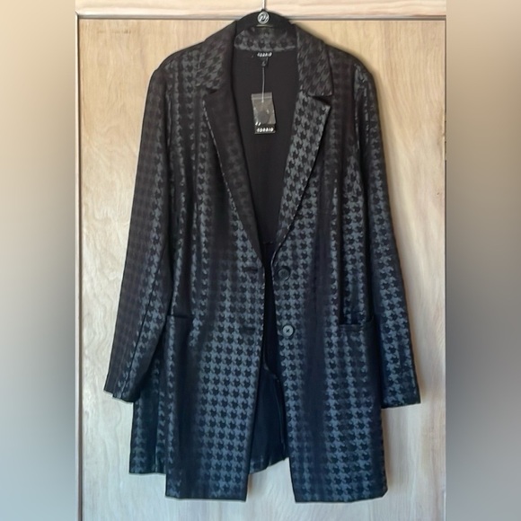 Torrid Studio Luxe Ponte Blazer Jacket 2X (18/20) Black Houndstooth NWT - Picture 8 of 10